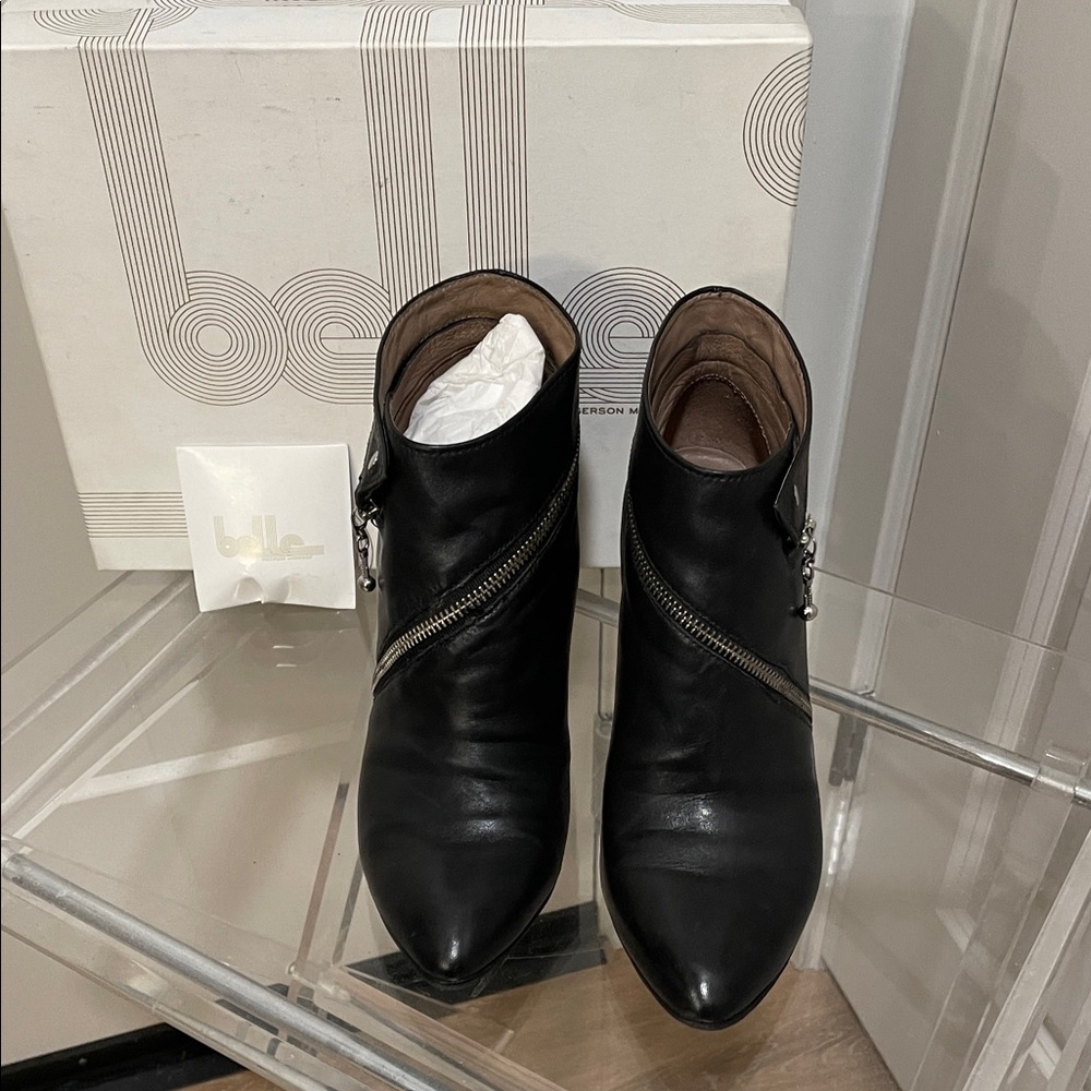 Belle by Sigerson Morrison Black NEW HEFA SOFT Ankle Booties